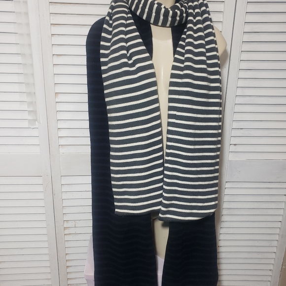 Everlane striped Wool Blended Scarves (2) OS RN 13 - Picture 4 of 4